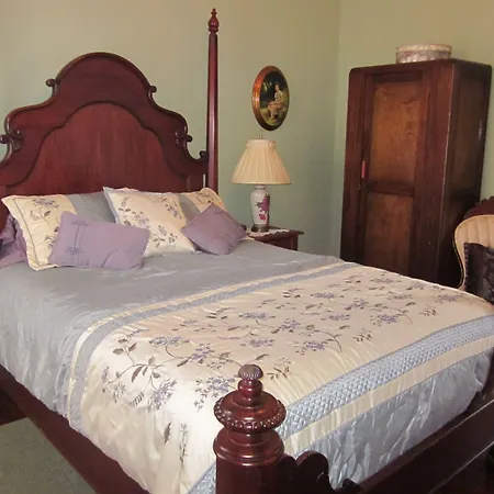 Baer House Inn-2